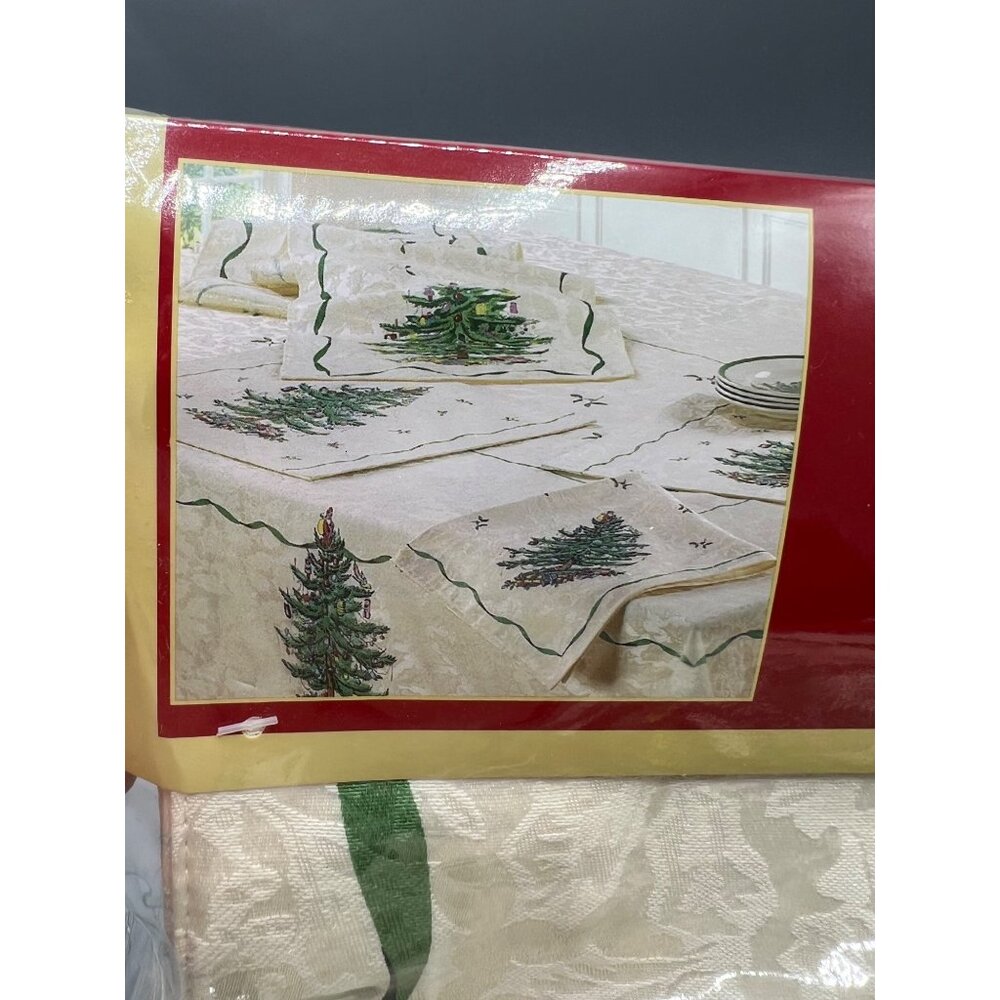 Spode Christmas Tree Table Runner 90 in Ivory & Green Fine Dining Holiday Decor - Picture 5 of 8
